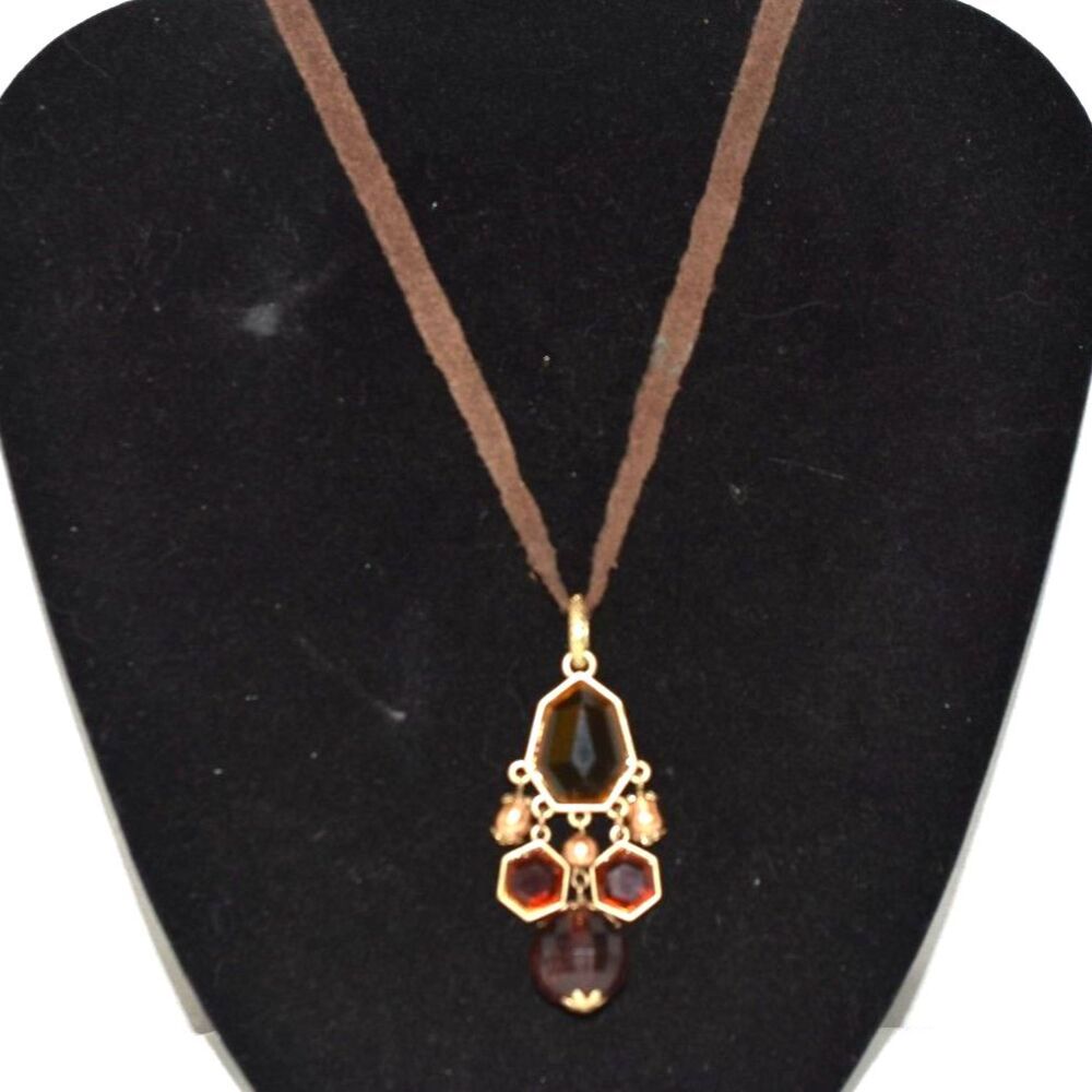 VTG Signed V Brown Suede Deep Red Stones Gold Tone 16" Gothic Pendant Necklace